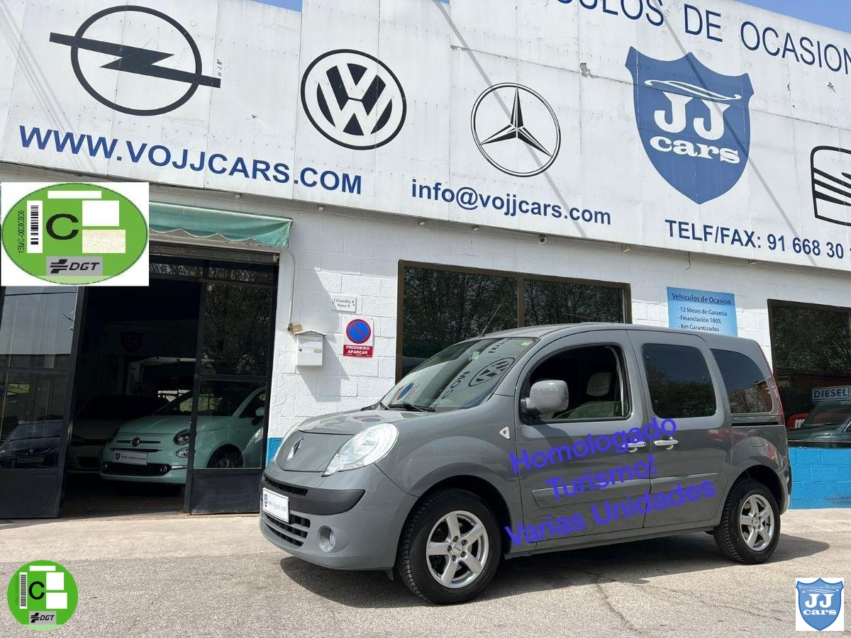 RENAULT – Kangoo Combi