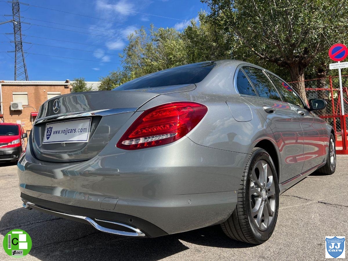 MERCEDES – Clase C – C 200 Premium