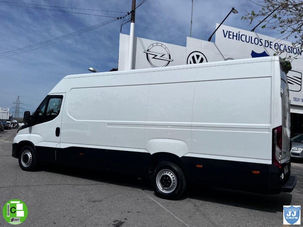 IVECO Daily 35S 16H A8 V 4100H2 16 M3 4p.