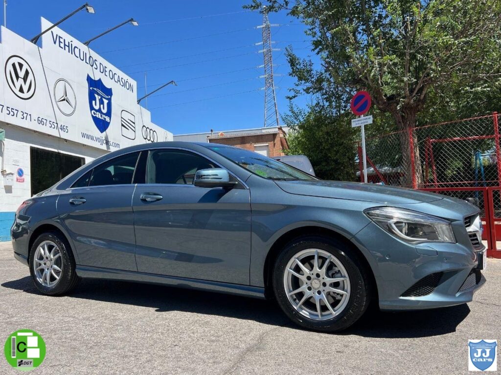 MERCEDES – Clase CLA – 180 7G-DCT