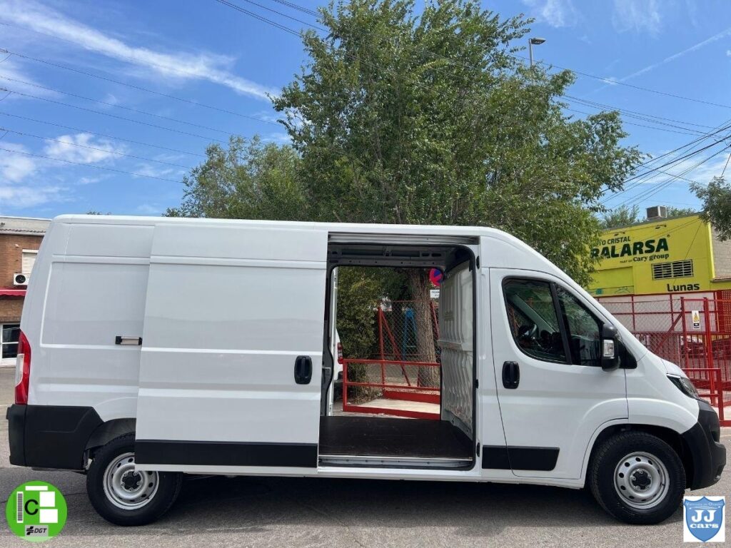 FIAT Ducato 35 L3H2 2.3 Multijet 140CV Auto.