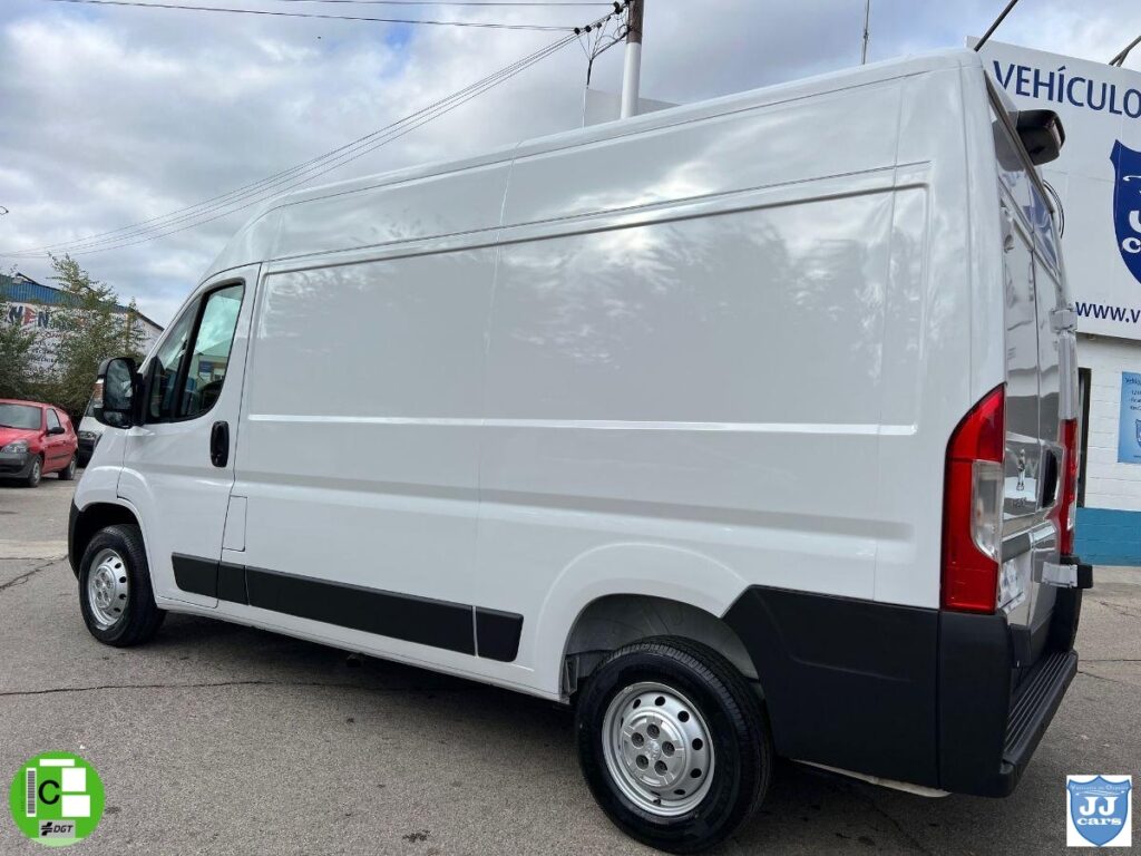 PEUGEOT Boxer 335 L2 H2 2.2 BHDI