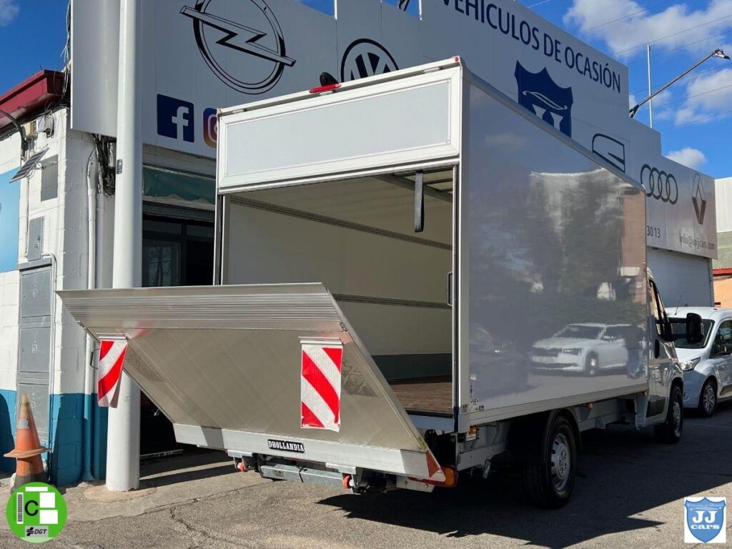 PEUGEOT  BOXER 2.2 BHDI 164CV TRAMPILLA