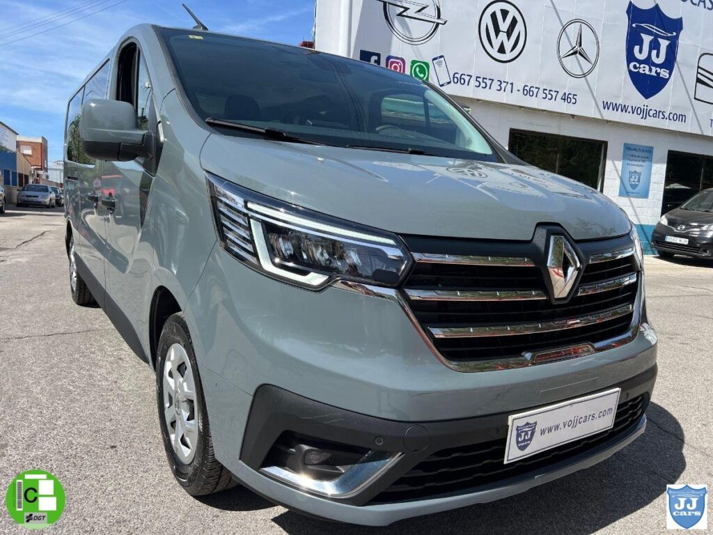 RENAULT Trafic Authentic  2.0Blue dCi