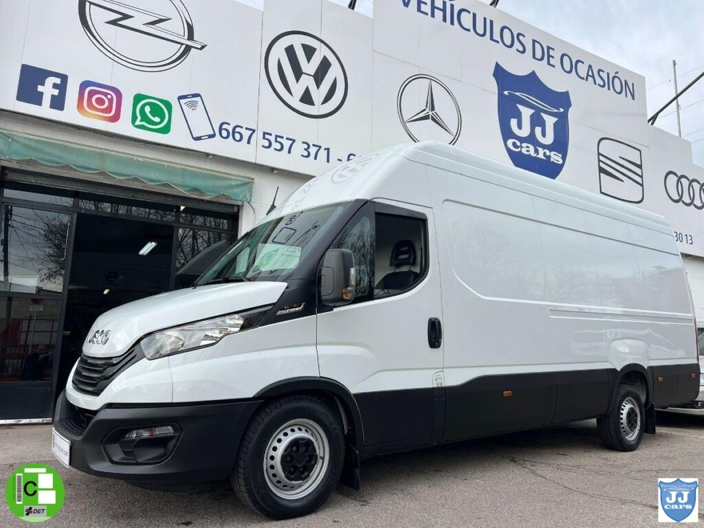 IVECO  Daily 3.0D 176CV