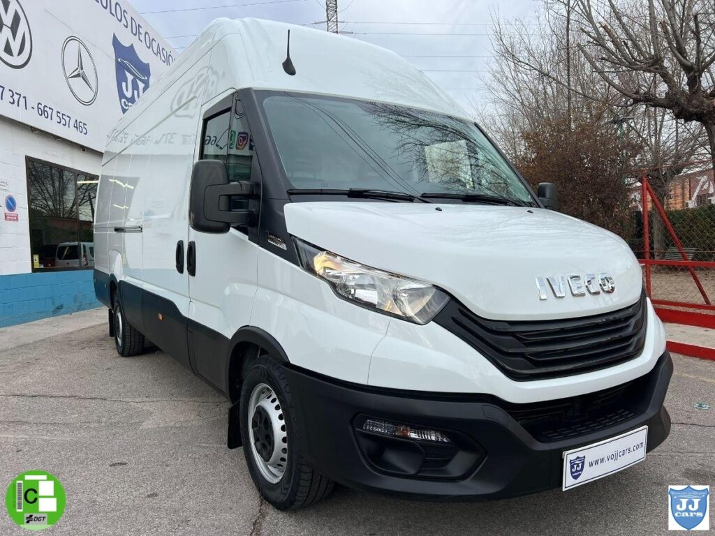 IVECO  Daily 3.0D 176CV