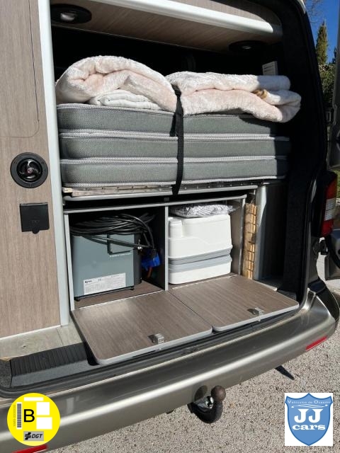 VOLKSWAGEN – Multivan – 2.5 TDI/130CV Comfortline