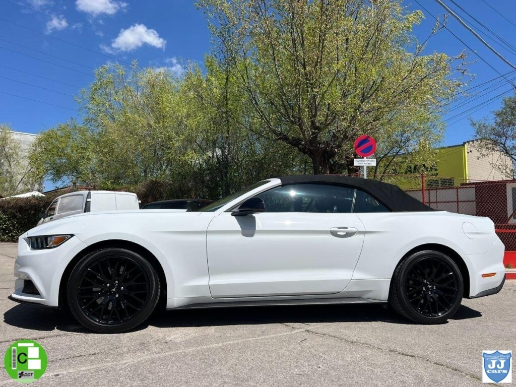FORD – Mustang – Convertible 2.3 EcoBoost 233 kWAut.