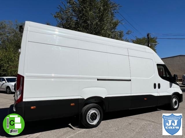 IVECO  Daily 3.0d 176CV 35S18H A8 V