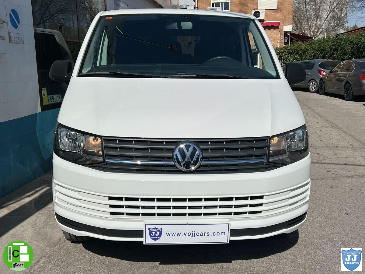 VOLKSWAGEN TRANSPORTER  2.0TDI COMBI 9