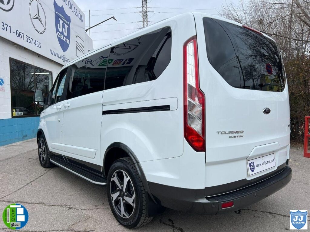 FORD TRANSIT TOURNEO CUSTOM 2.0 BLUE HYBRID