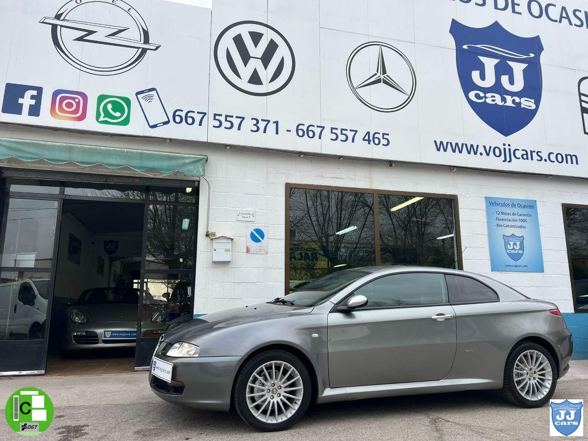 ALFA ROMEO – GT – 2.0 JTS 16V Distinctive