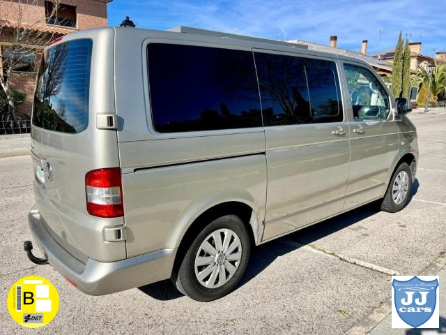 VOLKSWAGEN – Multivan – 2.5 TDI/130CV Comfortline