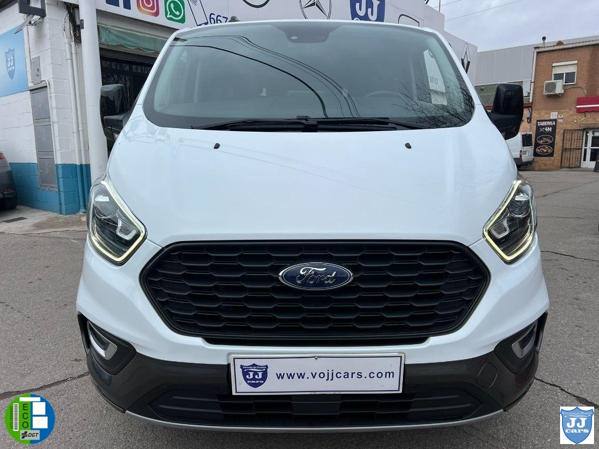 FORD TRANSIT TOURNEO CUSTOM 2.0 BLUE HYBRID