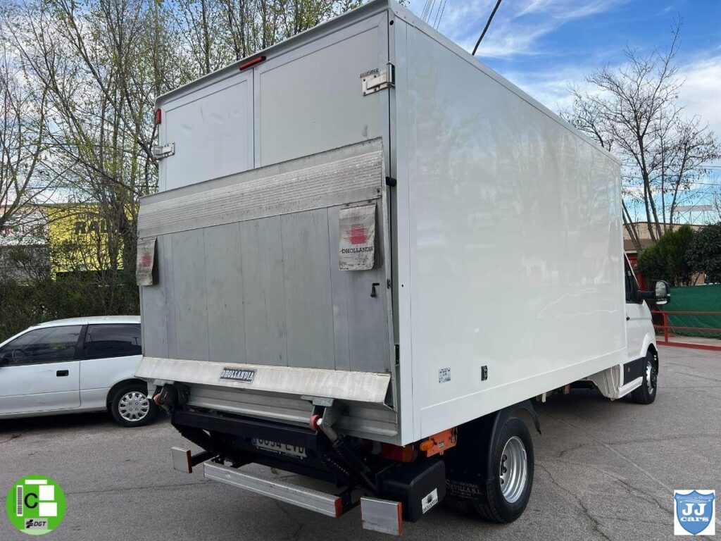 VOLKSWAGEN Crafter L4 2.0 TDI 177CV Trampilla