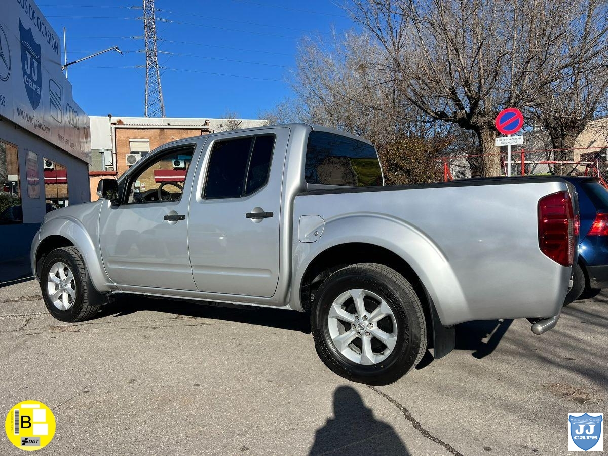 NISSAN – Navara – FE Doble Cabina 2.5 dCi 144 CV 4×4