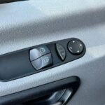 
										VOLKSWAGEN Crafter 2.0TDI COMBI 9 full									