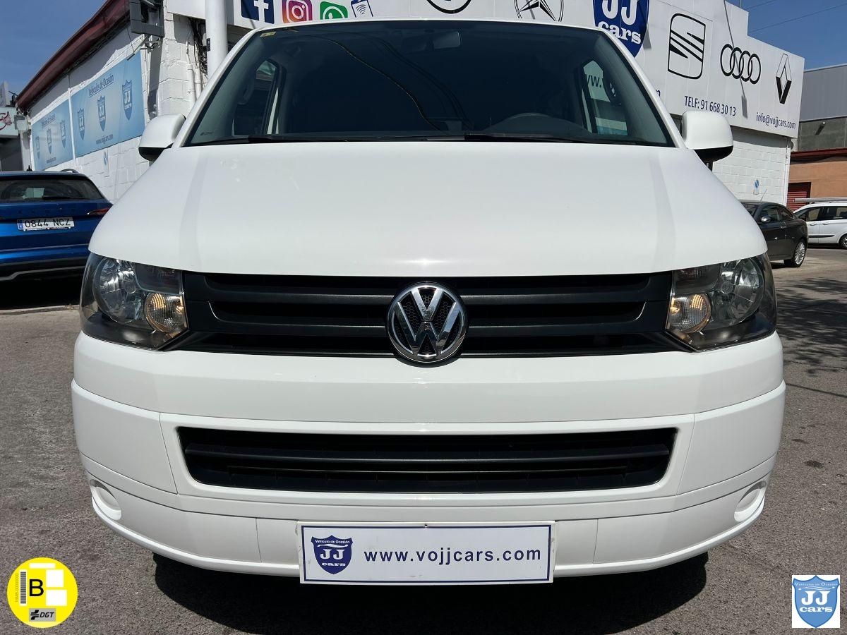 VOLKSWAGEN Transporter 2.0Tdi Combi 9