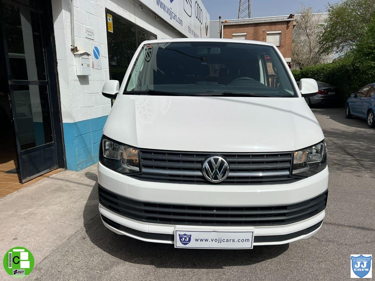 VOLKSWAGEN Transporter 2.0Tdi Combi 9