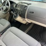 
										VOLKSWAGEN Transporter 2.0Tdi Combi 9 full									