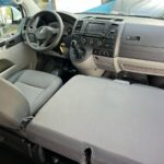 
										VOLKSWAGEN Transporter 2.0Tdi Combi 9 full									